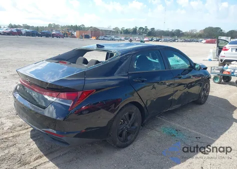 2022 Hyundai Elantra Sel from USA, damaged, VIN 5NPLM4AG4NH059101